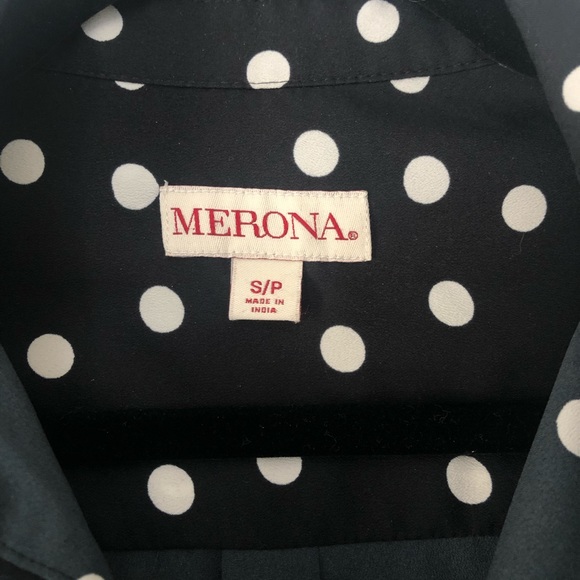 Button up polka dot top - Picture 5 of 11